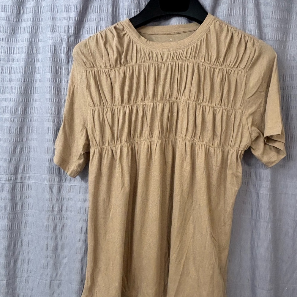 Everlane Beige Short Sleeve Top